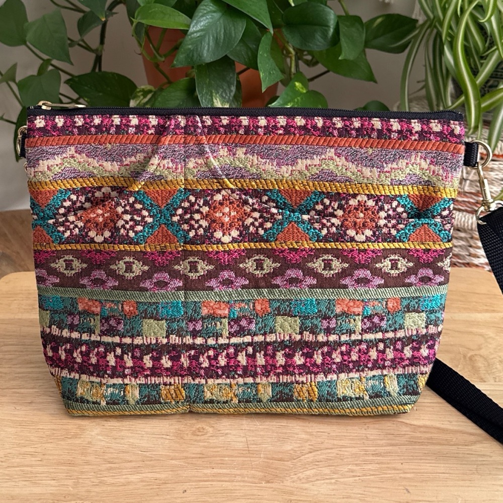 Danny K Boho Tapestry Crossbody Shoulder Bag Multicolor Made in USA Artisan Folk - Picture 3 of 16